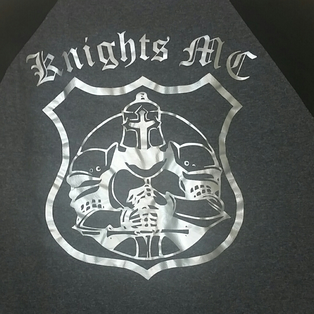 T-shirt top long sleeve black Knights MC Crest graphic